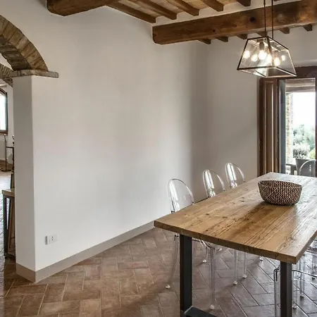 Villa Chiugi By Posarellivillas *