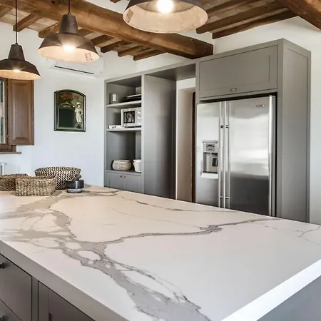 빌라 Chiugi By Posarellivillas